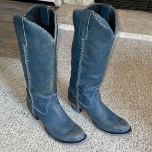 Lane plain Jane distressed blue boots size 11